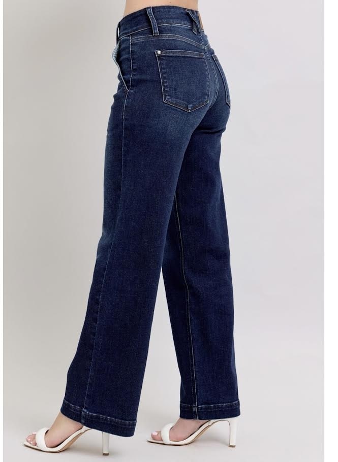 judy blue jeans i bought from sleekdenim.com judy blue wide leg and bootcut jeans i bought at sleekdenim.com
so affordable compared to everywhere else
amazing